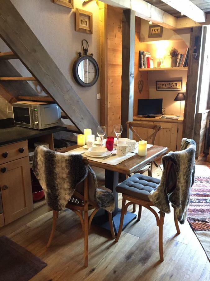 Duplex En Vieux Bois Hyper Centre Apartment Chamonix Luaran gambar